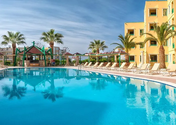 Hotel Esra And Family 3*