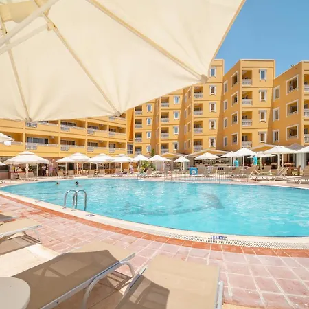 Otel Esra And Family