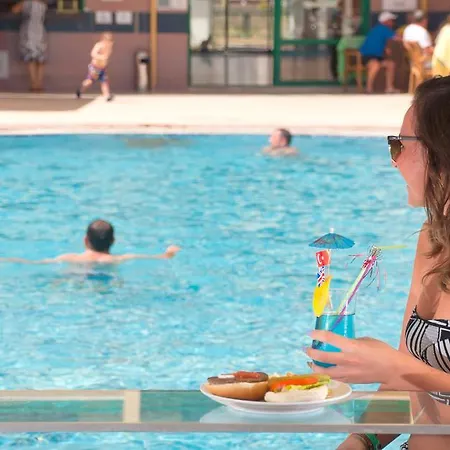 Esra And Family Hotel