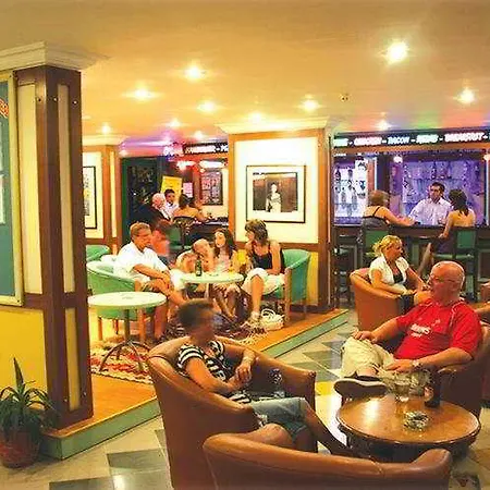 Esra And Family Hotel Didim